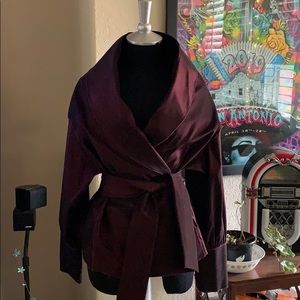 Samuel Dong beautiful light weight jacket 💜